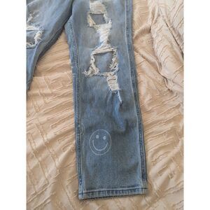 Hollister Y2k Distressed Boyfriend Jeans Smiley Face Graphic Ripped Denim 11